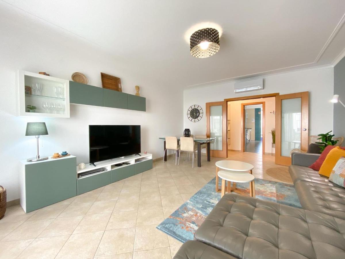 Appartement Meia Poolside To Seaside Retreat #1936 *
